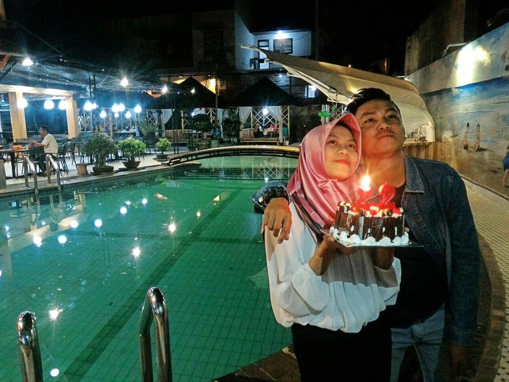 andi_chand's tweet photo. Birthday party part ll https://t.co/5R7ccejiJI