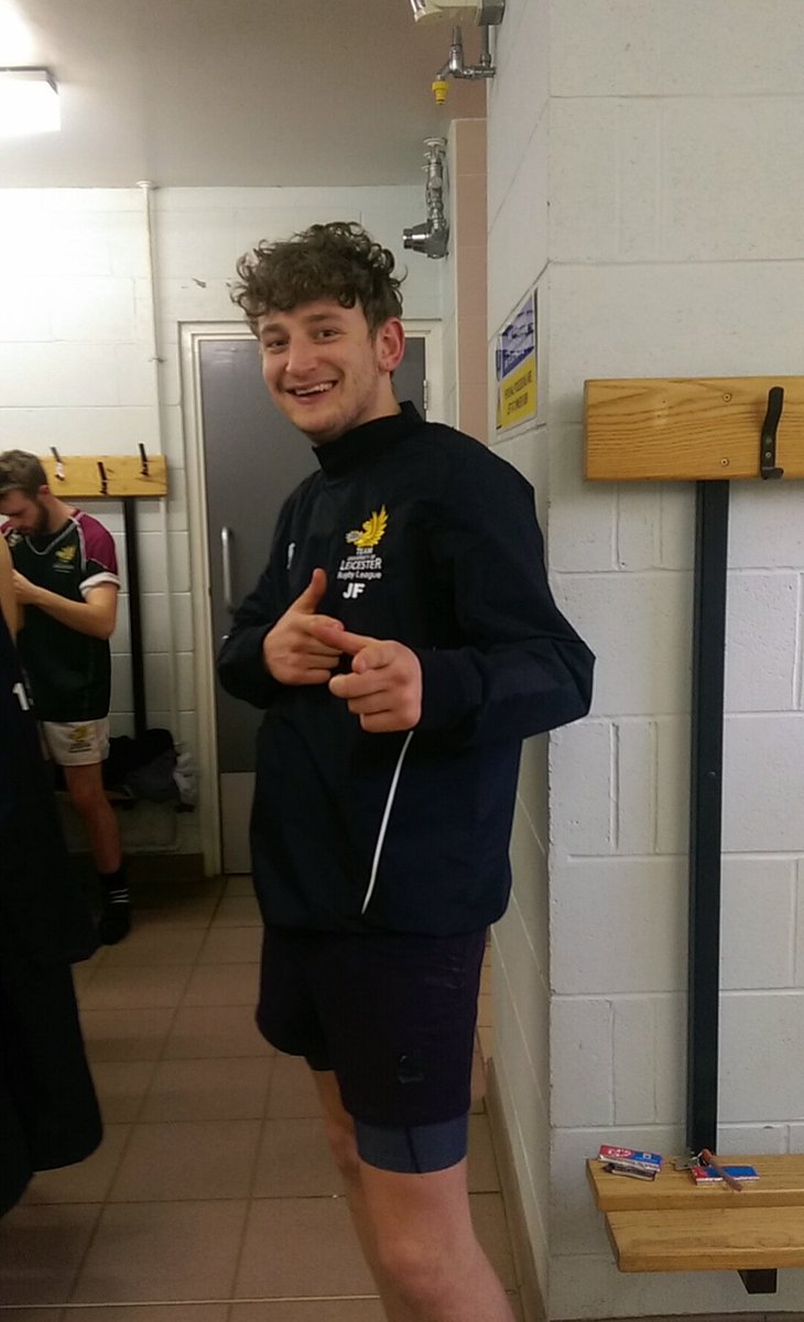 ULRLFC1's tweet photo. @JMouseyF "modelling" the new contact top #mouseinclothes https://t.co/B8WEaS4WWt