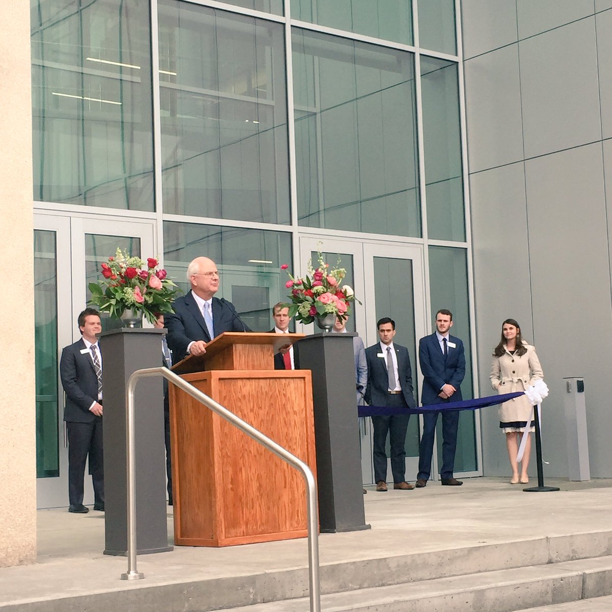 huntsmanschool's tweet photo. Ribbon cutting has started!! #BuildingHuntsman https://t.co/osIOMgYlYg