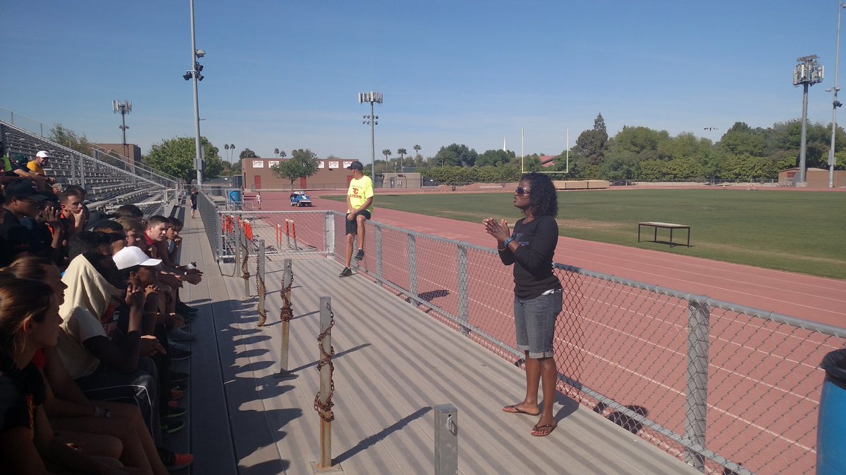 aztectrack's tweet photo. @aztectrack thanks US Olympian Passion Richardson for coming out and talking to #aztrack today. https://t.co/0roW9ftIQN