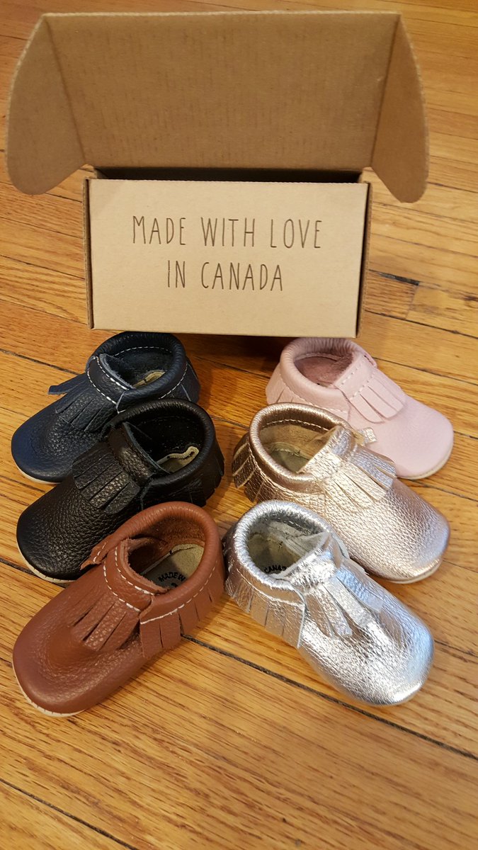 They're here!
#minimoc #madeincanada #showergift #modernmom #modernbaby #ilovenorfolk