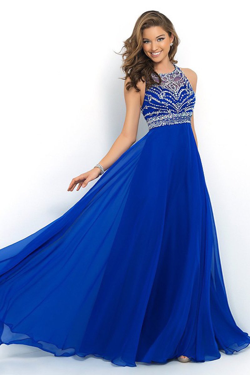 _Selener_'s tweet photo. Selling my prom dress! Size 2, Rt to spread word. Dm for more 😚💓 https://t.co/OzNIN3cnZy