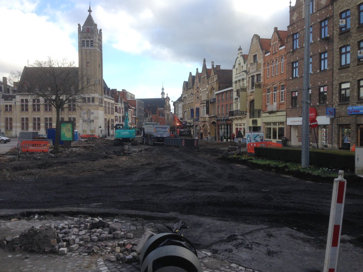 persroeselare's tweet photo. Mail ons foto's over #roeselare, we publiceren ze op https://t.co/StvcEFK67z mail naar perskringroeselare@telenet.be https://t.co/SyHD3BCfO7