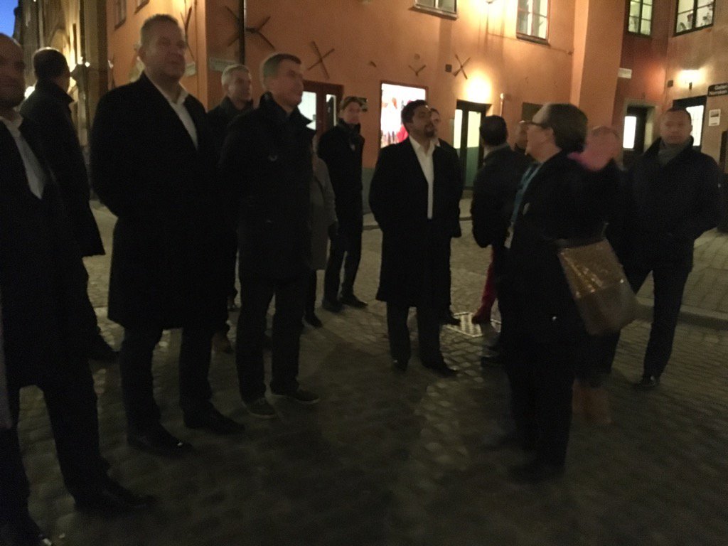 qmatic's tweet image. Great guide showing the old town in Stockholm. #partnerroundtable