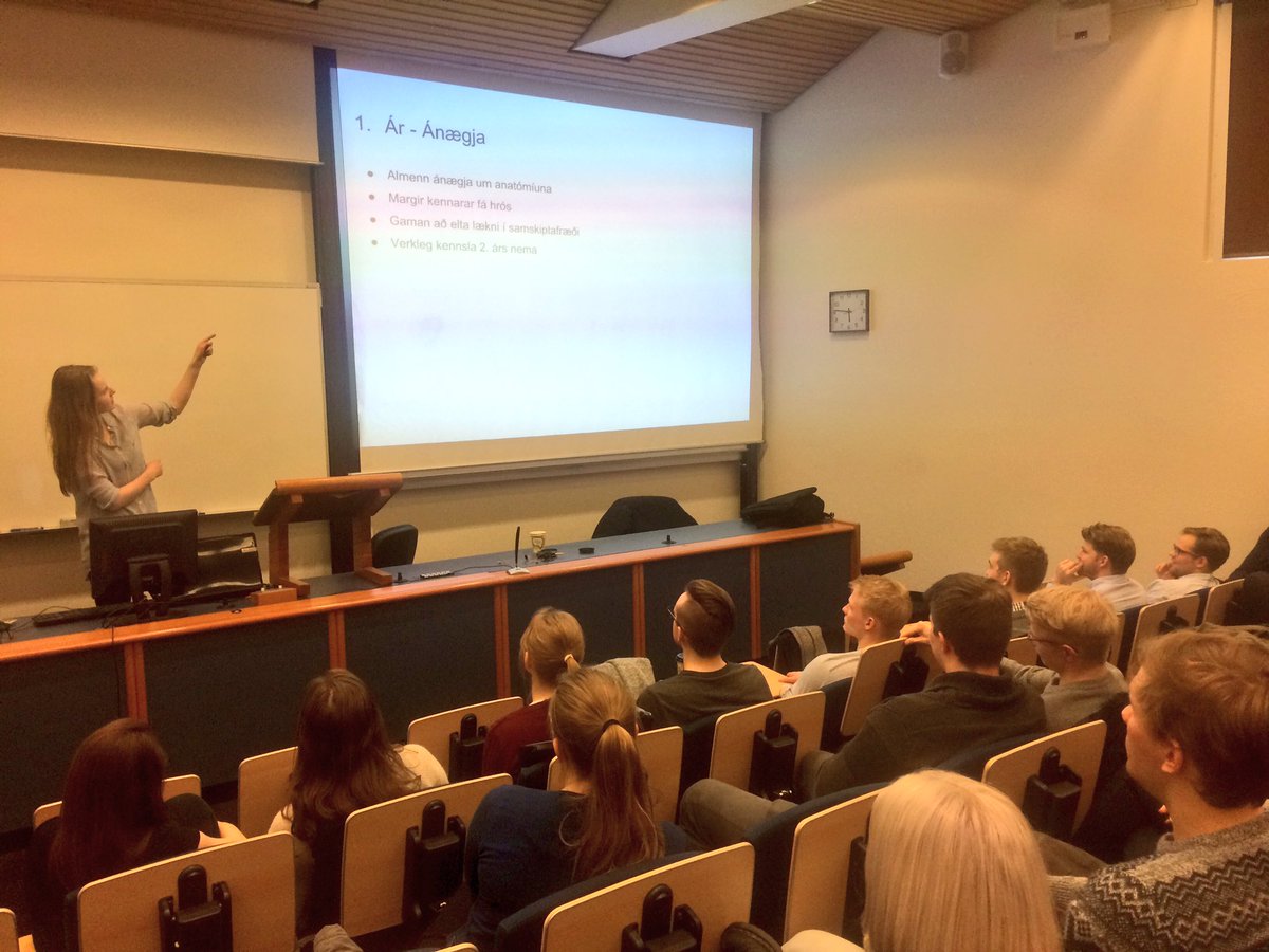 Kynning á niðurstöðum kennslukönnunar FL! 
Byrjað á 1. árinu.