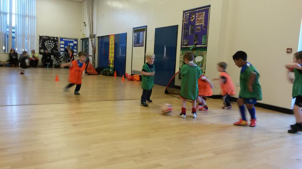 FTFCCommunity's tweet photo. Early yrs Development Football tonight at Sacred Heart Primary 5-6pm. A safe &amp; fun place for Football play @ftjfd10 https://t.co/p7RnxUGjZn