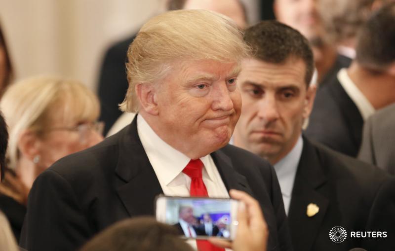 ReutersPolitics's tweet image. Next week's Republican debate has been canceled: local media. reut.rs/1ROxNE8