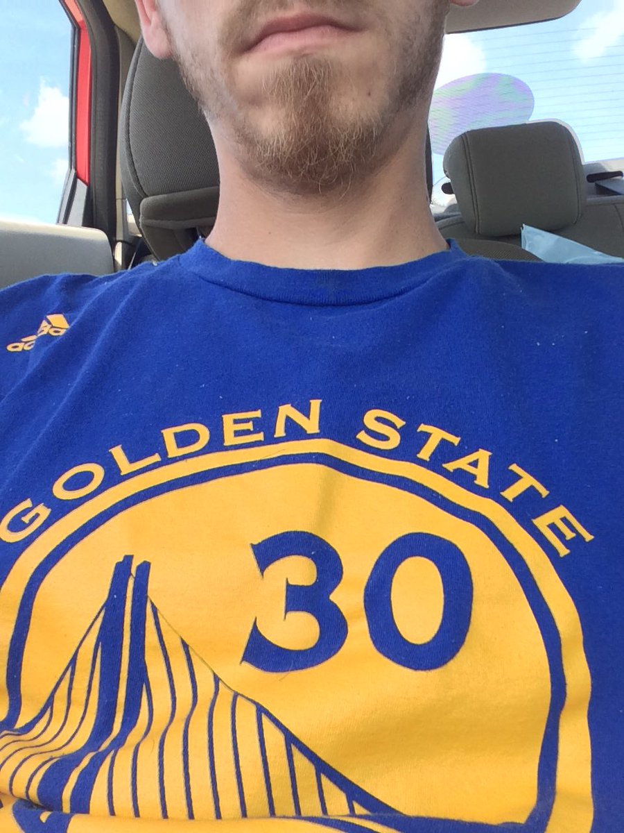 thatguybstax's tweet photo. @StephenCurry30 game day Mr MVP. Let's Go Warriors #splashandwin @Money23Green @KlayThompson @andrewbogut https://t.co/Vw3HvGCfAH