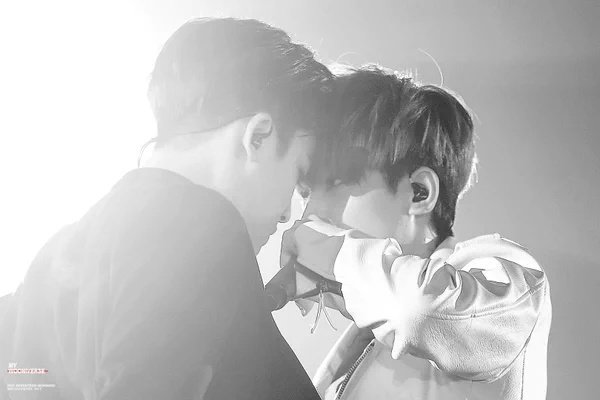 JEeunha_'s tweet photo. cieee cieee/? 😂 @1DC_wonwoo96 https://t.co/abDxmIclpA