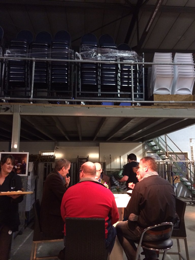 Apeldoorn in Bedrijf tweet media