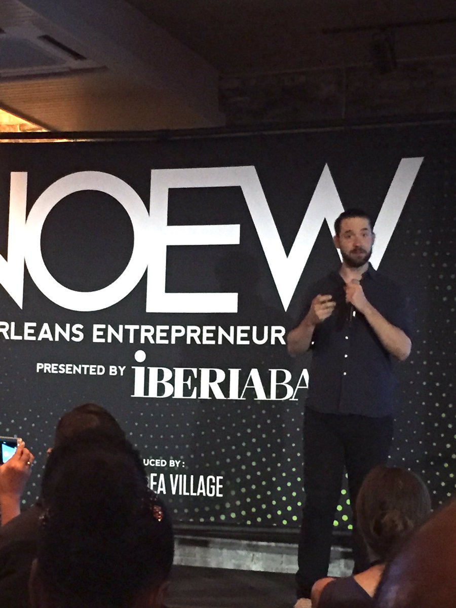 StinsonJL's tweet photo. @reddit co-founder: you should be building or talking to users; nothing else matters. #NOEW2016 #deltaentrepreneur https://t.co/uhHkn81OI2
