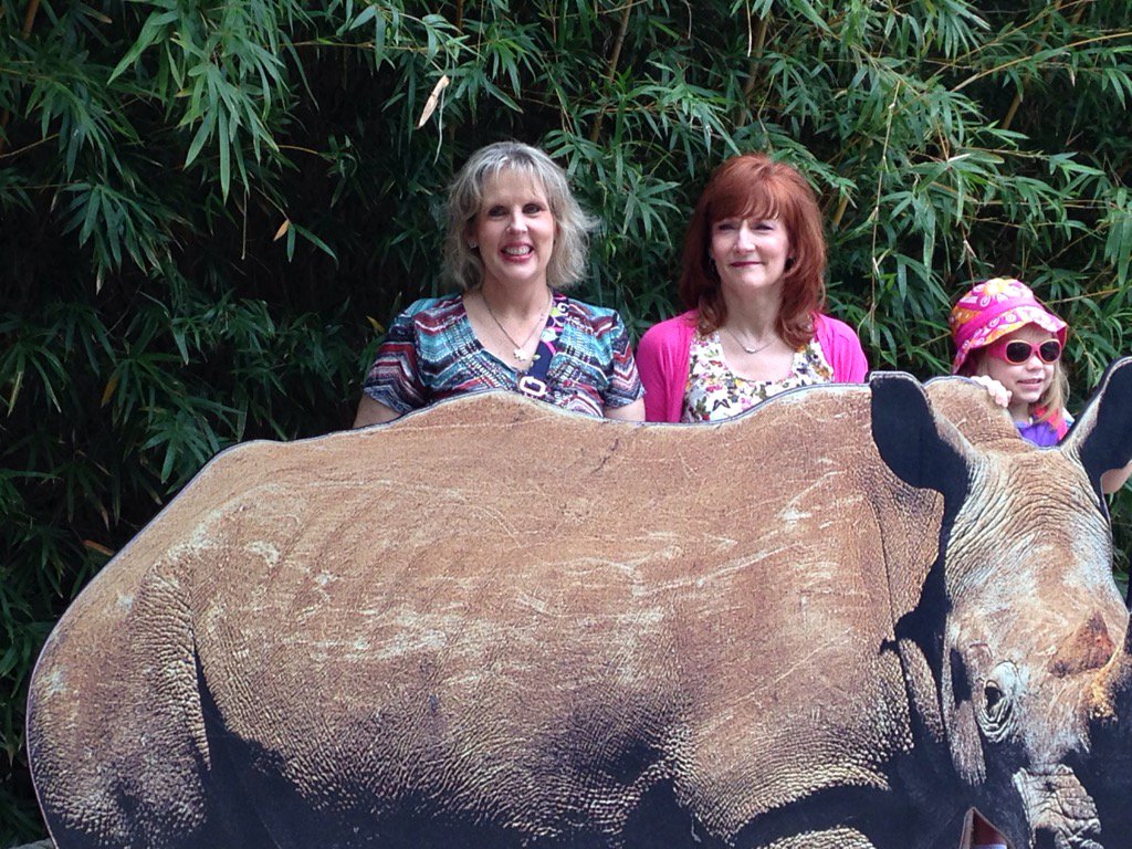 DeenaBevil's tweet photo. Visiting our fellow Rhinos at the zoo! #rrepride https://t.co/quUbu5KrE4