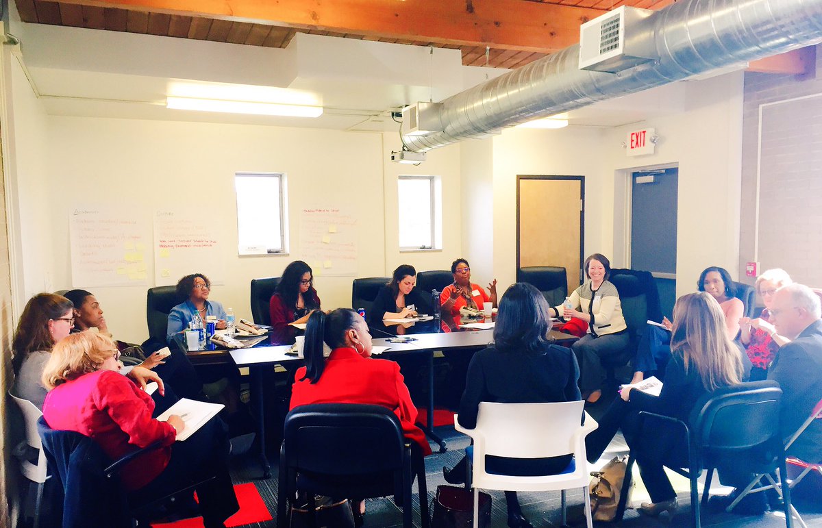 RachelWandell's tweet photo. So excited for #Detroit teacher pipeline panel with Ed schools AND alt.cert programs! #EdFuelPLCs #collaboration https://t.co/zvVJPYtaiV