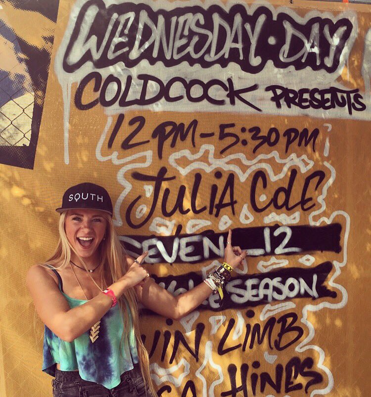 JuliaColeMusic's tweet photo. Huge special thanks to @shopklutch for sponsoring my sxsw wardrobe!#SXSW2016 @Caa @livenation #demoinesembassy https://t.co/3SDVhP1v9w