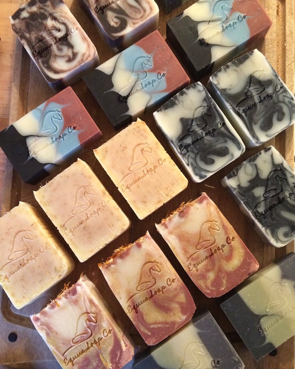 EquusSoapCo's tweet photo. An awesome selection of #soap available now #lemongrass #rosemary #liquorice #oatmeal #almond #chai #lavender https://t.co/mYsQnfegzf