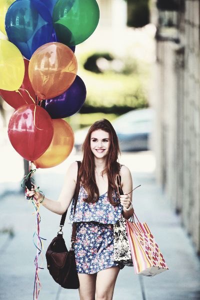 Hemswobrien's tweet image. #wcw goes to the beautiful Holland Roden aka queen 👗💄👠👑