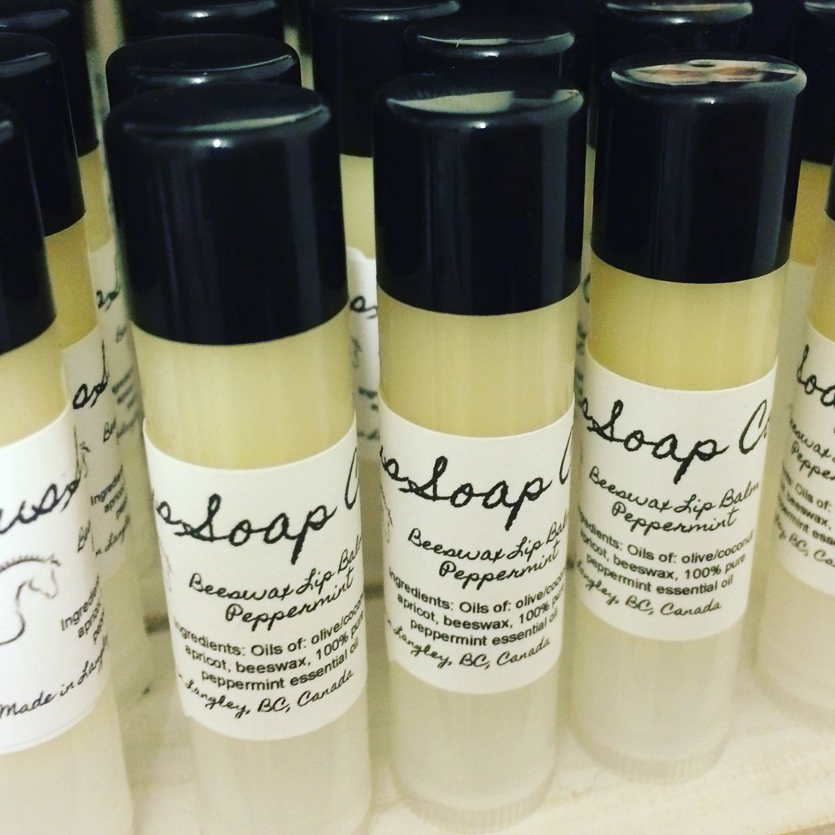 EquusSoapCo's tweet photo. Mmmmmm awesome peppermint lip balm, our newest product 🌿🌿🌿 #natural #handcrafted #lipbalm #peppermint #coconutoil https://t.co/XEdSdy9v41