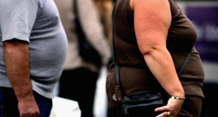 A3Noticias's tweet photo. Reino Unido pondrá un impuesto sobre las bebidas azucaradas para combatir la obesidad https://t.co/WoekrgzsvW https://t.co/iNkMbkt6Go