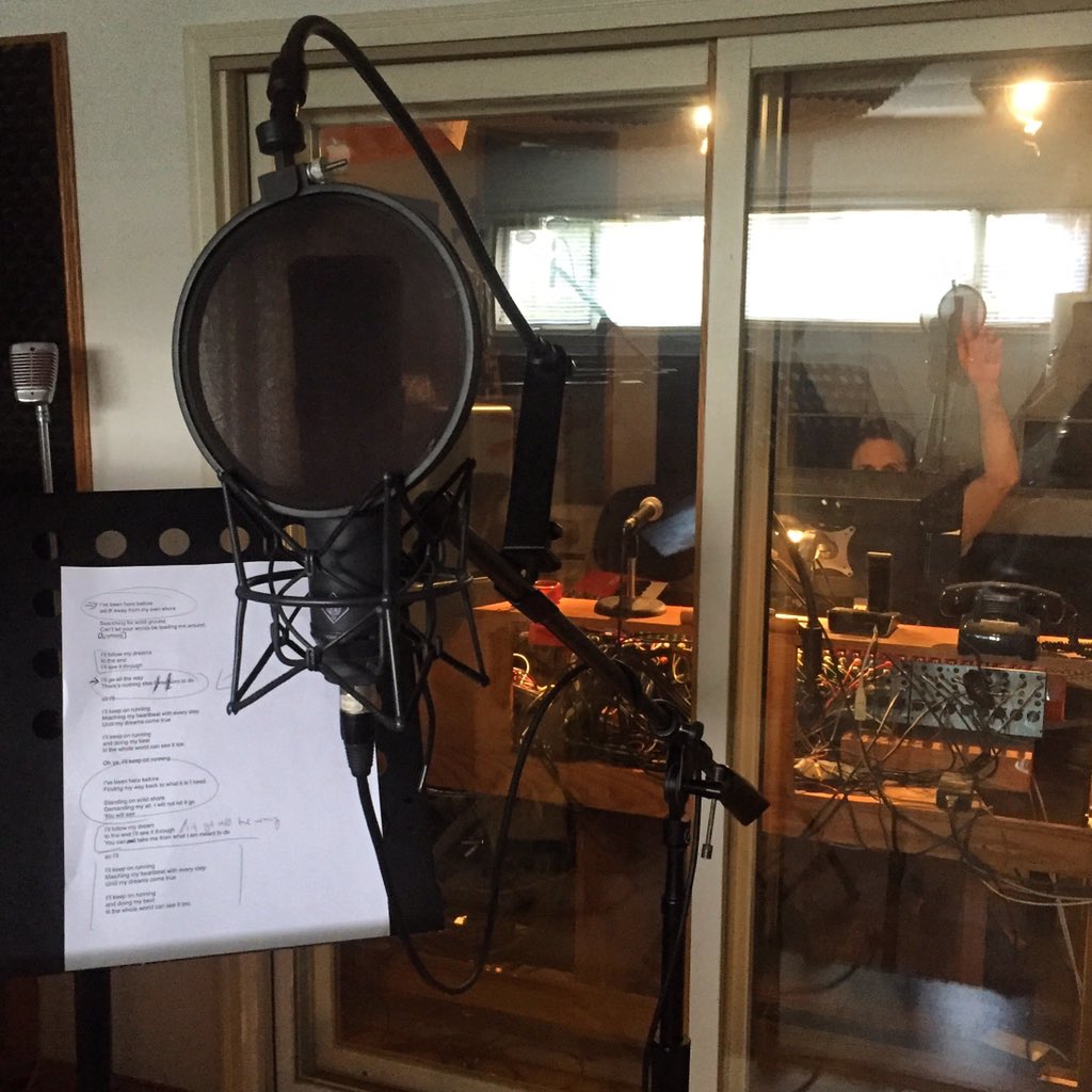 jodyquine's tweet photo. In the studio with @viclevak today recording vocals for a @gunnar_spardel #tigerforestmusic track! https://t.co/jjnZAIgS0M