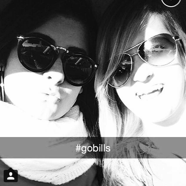 rmdrakequotes90's tweet photo. #inspiration  #mybestfriend #blackandwhite #RIPMYFAVSUNGLASSES https://t.co/hWca5HLmRp