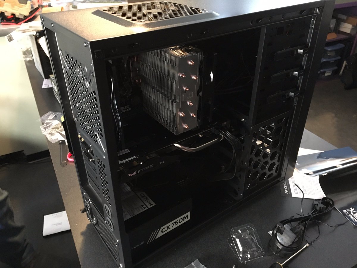 RedAndBlueVR's tweet photo. Getting our VR development PC up to spec with @coryboyle in advance of the consumer release of the #OculusRift. https://t.co/3nlfvNQRO3