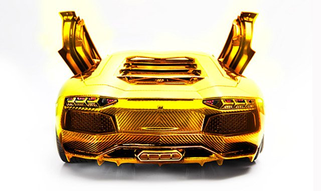 ThepowerfulPics's tweet photo. Solid Gold Lamborghini
Price:- $7.5 Million https://t.co/nJ6voCPl2L