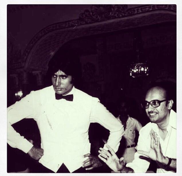 MosesSapir's tweet photo. @SrBachchan #35YearsofNaseeb https://t.co/tATjMRoQBP
