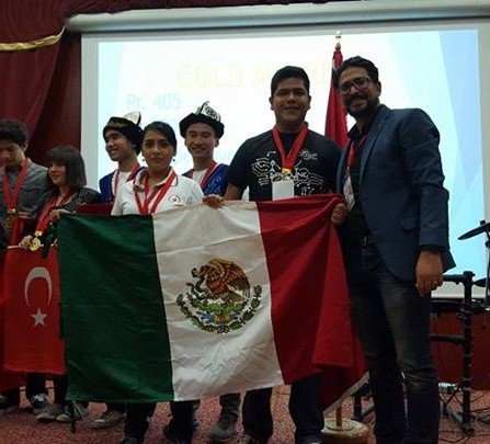 SOLACyT's tweet photo. ORO para Mexico en Feria Ciencias #ATAST Tunez con nuestro equipo de @its_tantoyuca felicitaciones. @Conacyt_MX https://t.co/KhrAMeIHmj