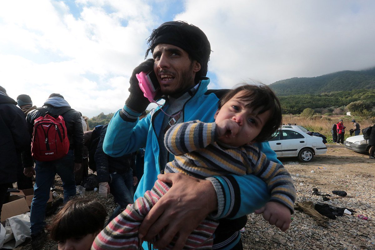 VanityFair's tweet image. If the Arab Spring was the Facebook revolution, we are now looking at a WhatsApp migration vntyfr.com/5Bdatb7