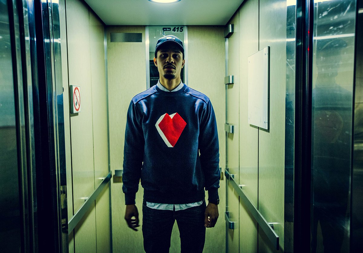 .@TheColorGrey2k - neef van <a href="/woodiesmalls/">WOODIE SMALLS</a> - kwam z'n eerste single 'Sins' voorstellen. stubru.be/zender/greyind…