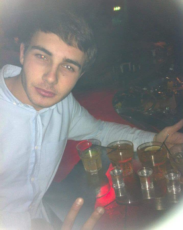 Brooko91's tweet photo. This night #tbt #london https://t.co/eevU5WmvLL