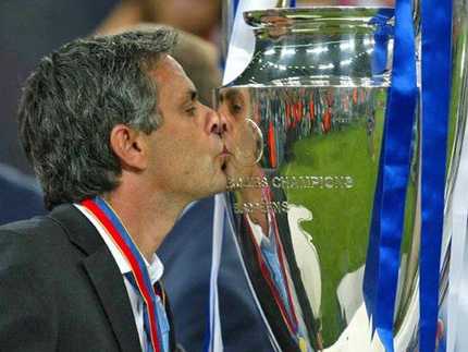 A Guardiola le quiero ver ganar la Champions con el Oporto y el Inter.

Comparar a Dios con un gitano...

#JMTR