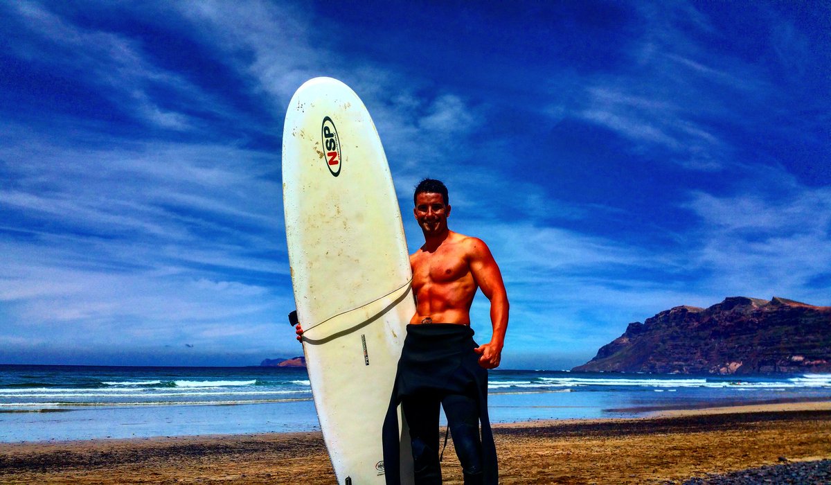 training4world's tweet image. #entrenandoxelmundo en la mejor escuela de #surf #Lanzarote