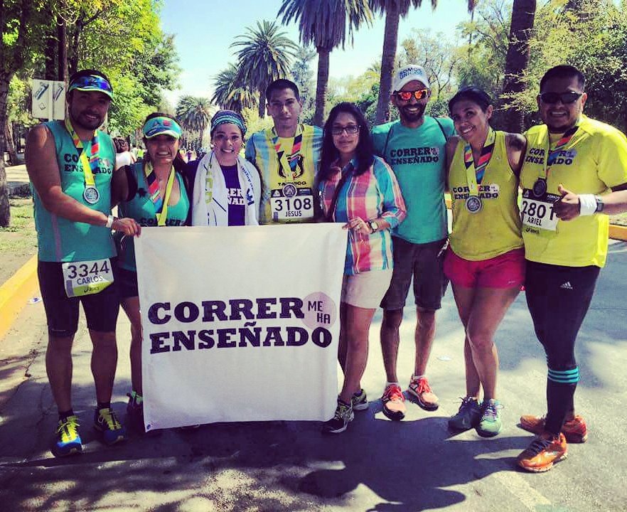 TeamCmhe's tweet photo. Estamos hechos de maratonistas que nos dan el.ejemplo de coraje. @CorrerMeHa https://t.co/dUzpDnbteo