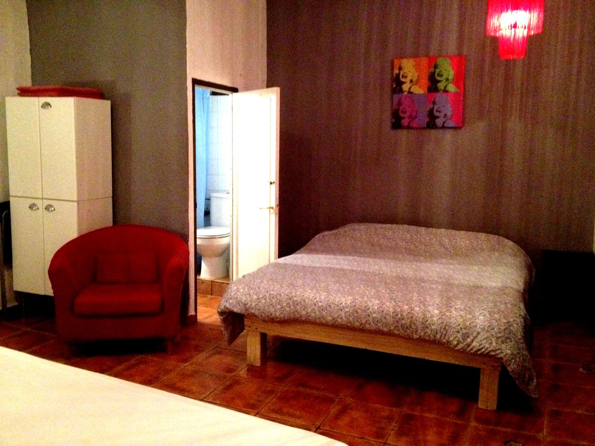 Do you want to come in Ibiza this summer?
We a rent a nice Flat for your Holidays
Contact Us in Pm !