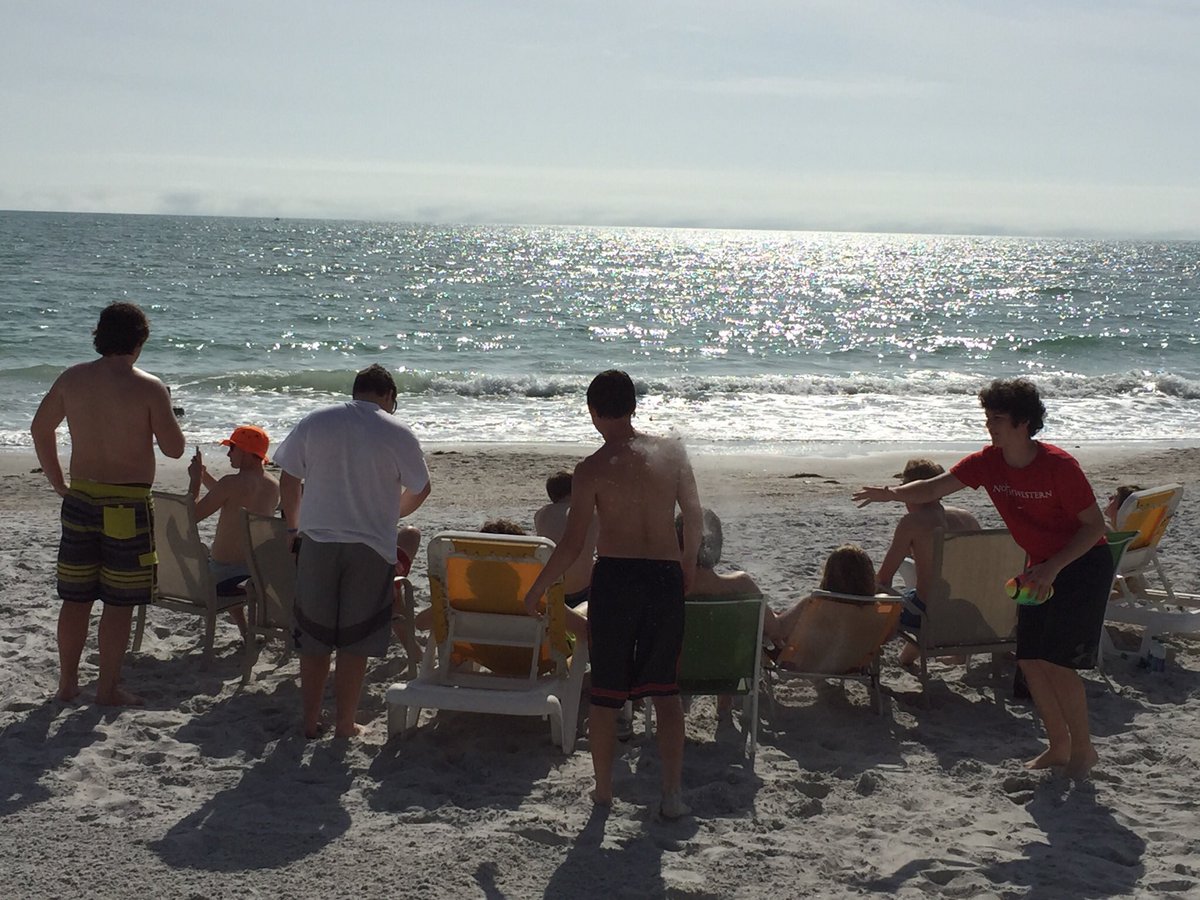 SL_baseball's tweet photo. The American Legion players are busy doing their "homework". Just can't see the laptops 😉 #FloridaSpringTraining https://t.co/Bv6KGt0ah0