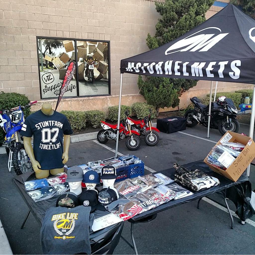 StuntFarm's tweet photo. We ready. @motorhelmets bike night. #stuntfarm 25% of our total sales is going to #artstrong fund. https://t.co/bJ6vQgQyN5