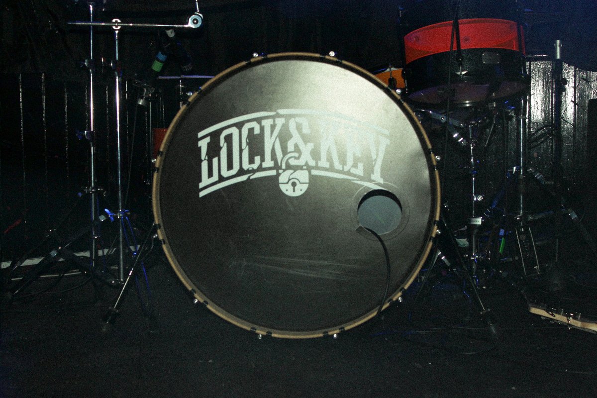 newrootsmag's tweet photo. PHOTOS: @LOCKANDKEYHC @oldboy_uk @Nebraskauk https://t.co/hMeScfP0Id BY: Lizzie Capewell https://t.co/nfqS2TvcCJ