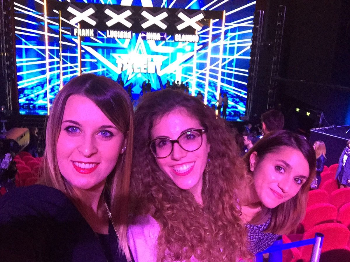 TizianaSassaro's tweet photo. Quante emozioni nel rivedersi alla 1ºpuntata di #IGT a #Vicenza #iusve @IUS_VE @fabio_fasoli @fasoliso @zambo_zambi https://t.co/9d3c3PCp3U