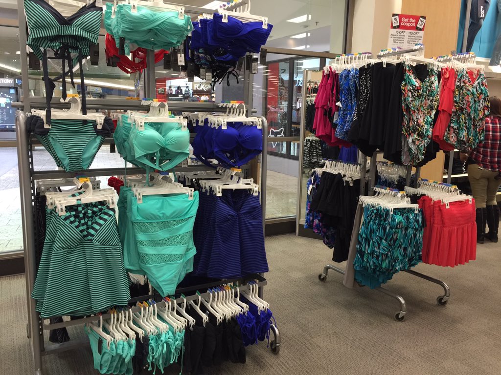 ChristyTGT1786's tweet photo. When your #TargetSwim is #OnPoint ! Our #BrandTeamMembers and #SoftlinesTeam...#Amazing ! #T0093 #TargetGJ https://t.co/ptgdR9OSmk