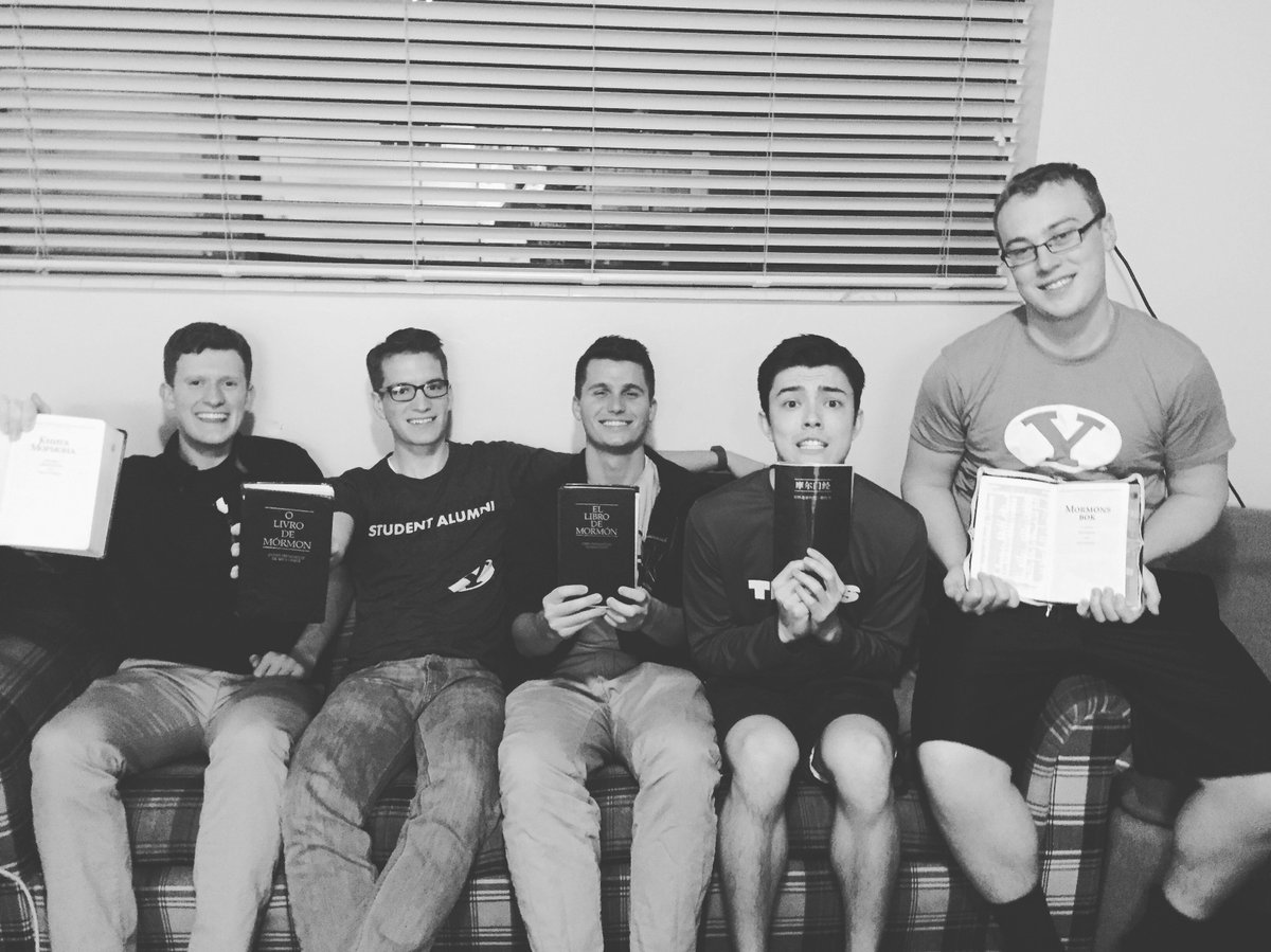 Pokemike8's tweet image. 你好， Hola, Olá, Здравствуйте, Hallo #FiveLanguages #RMThugLife #BookOfMormon #LDS