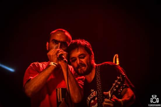 Flozufiaurre's tweet photo. Encontré en mi compu fotos de @MalpasoOficial de la Fiesta de Oktubre Rockeria. Mas en https://t.co/W8kh7CArb6 https://t.co/NlP0cBejpv