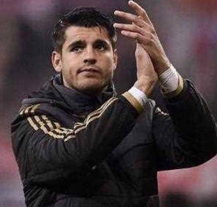 Testa alta... Orgoglioso di questa squadra!