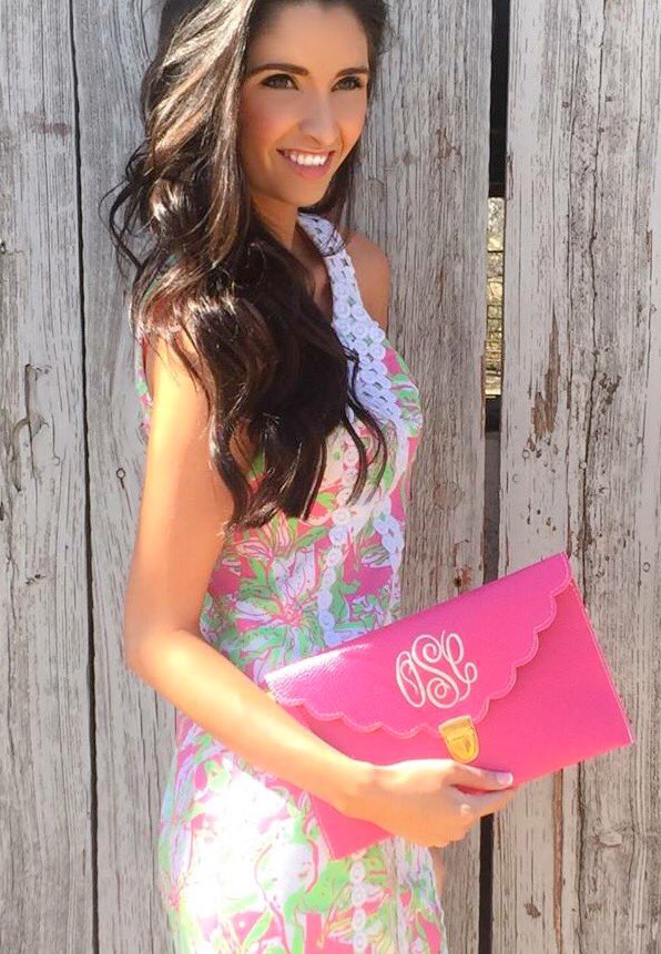 UnitedMonograms's tweet photo. Get a cute purse to match your Lilly dress๐Our #MonogramMadness PURSE SALE ENDS TONIGHT!๐๐๐ป
https://t.co/TdRrXeTIcB https://t.co/46WaiYNxeQ