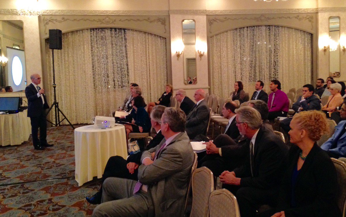 JeffHealthNJ's tweet photo. KH Medical Staff hears an exciting vision for future of #healthcare from @TJUHospital @sklasko #kennedyforward https://t.co/1NLpJBXTlS