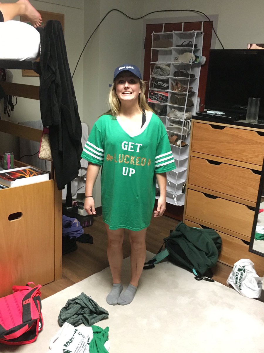 emmaclark127's tweet photo. She's ready for her first college Saint party's day!! https://t.co/Hp4utWYIim