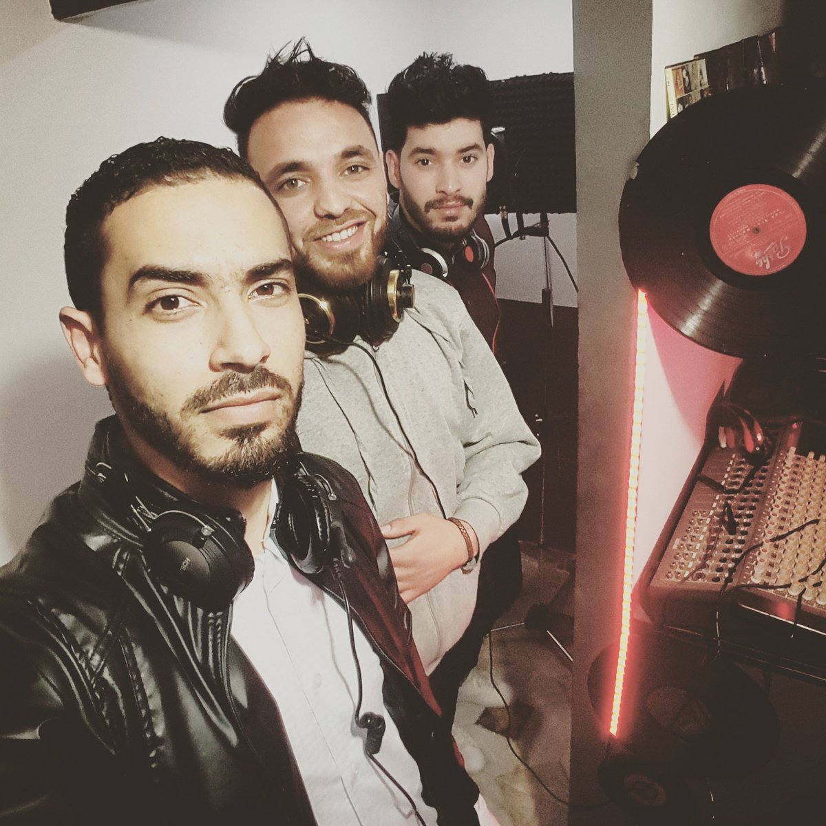 siifkads's tweet photo. Great job guys 👏  kada and @oussamabelatoui  #new_challenge  👊 https://t.co/x5qVJXpZ4G