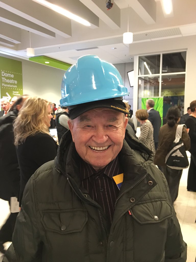 AccessibleYYC's tweet photo. Lots of great conversations at the @firstcalgary AGM. Thx for helping ppl stay safe in their homes! #accessibility https://t.co/REUBbklhjS