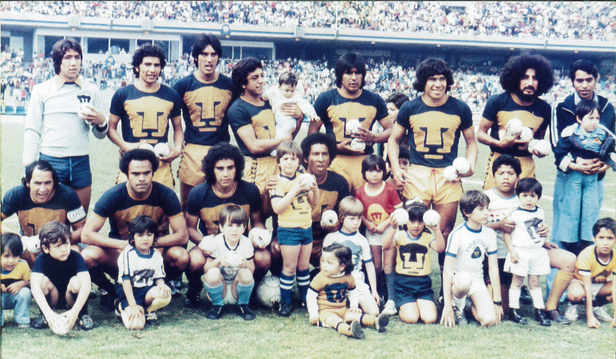 PUMAS on Twitter "RT si recuerdas a estos Pumas ¿Quiénes son los