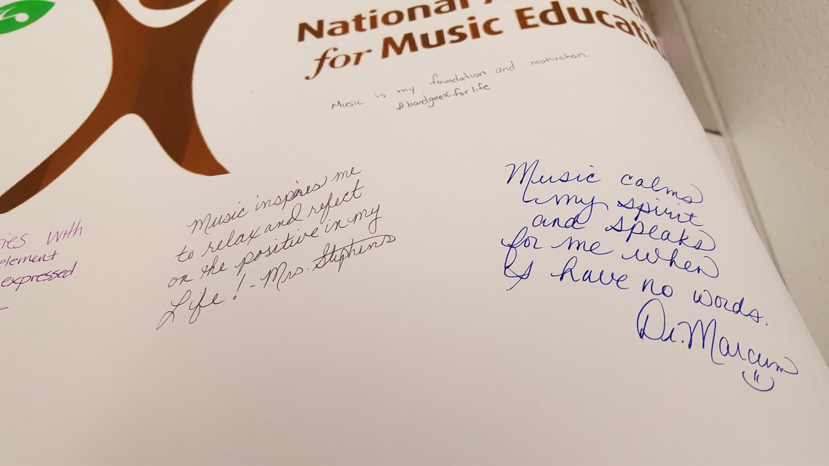 J9PhD's tweet photo. Faculty words of musical inspiration.@SMHS_TriM  @SMH_Cardinals @NAfME #MIOSM2016 https://t.co/GcpikIwazQ